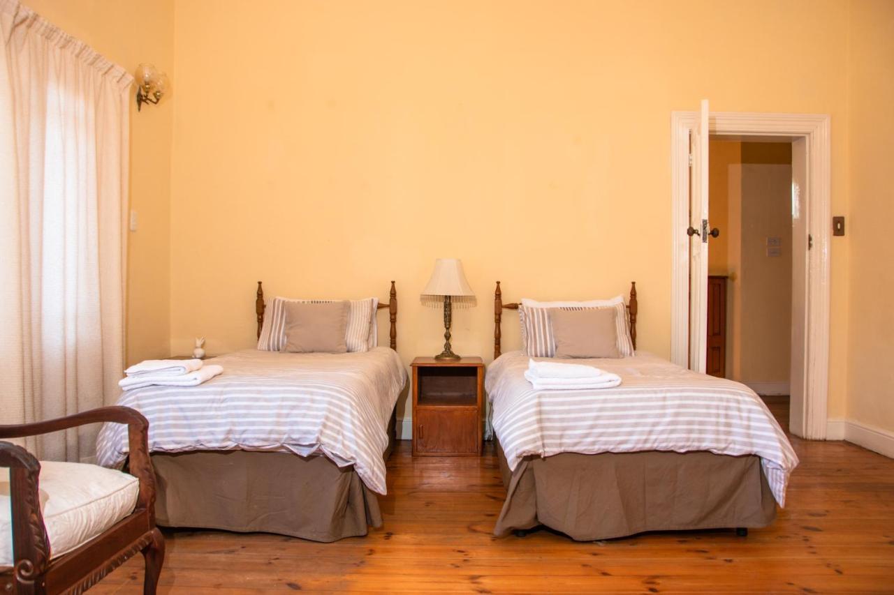 Jennis Place Graaff-Reinet Extérieur photo