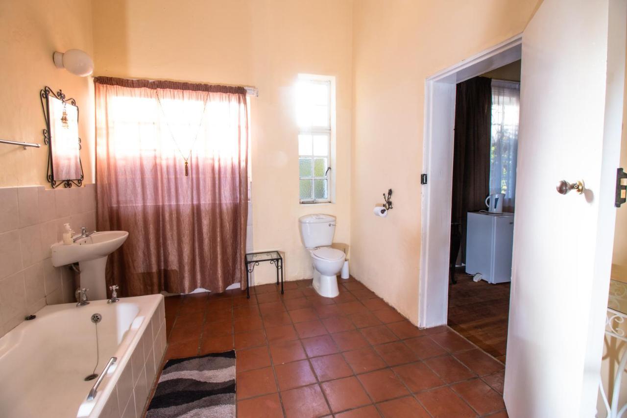 Jennis Place Graaff-Reinet Extérieur photo